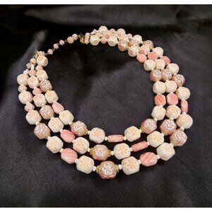 Vintage 1960s Pink Flower Beaded Necklace